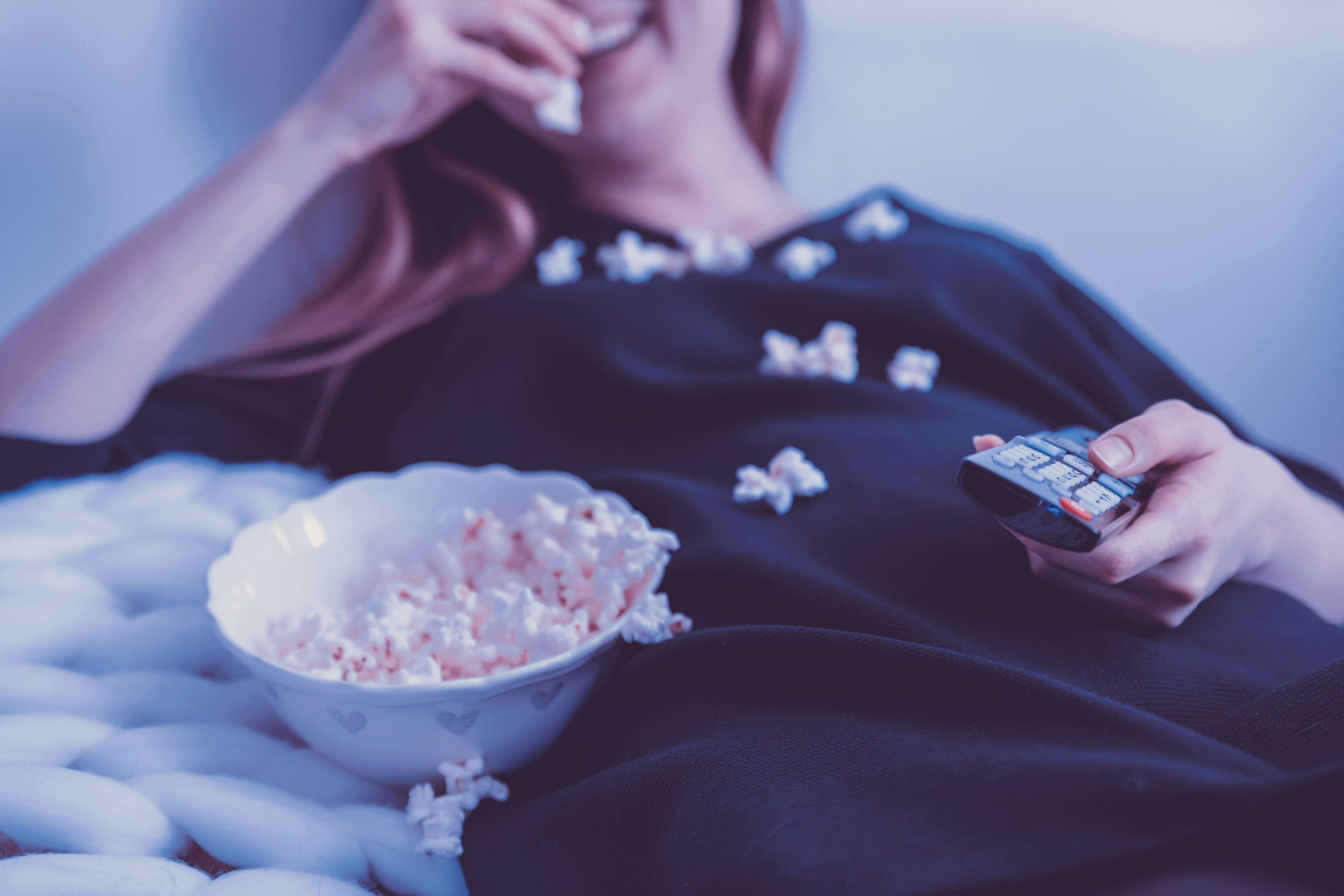 WATCH: 3 hacks for curbing your late-night cravings